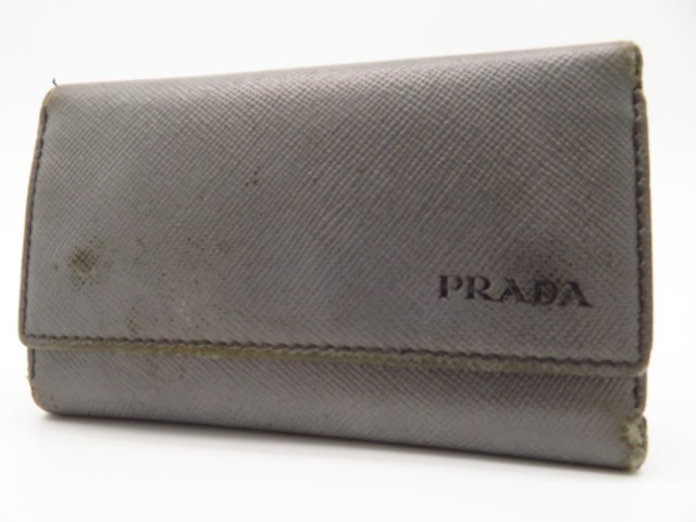 プラダ　キーケース