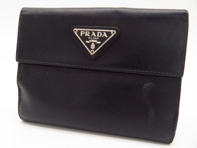 プラダ　財布